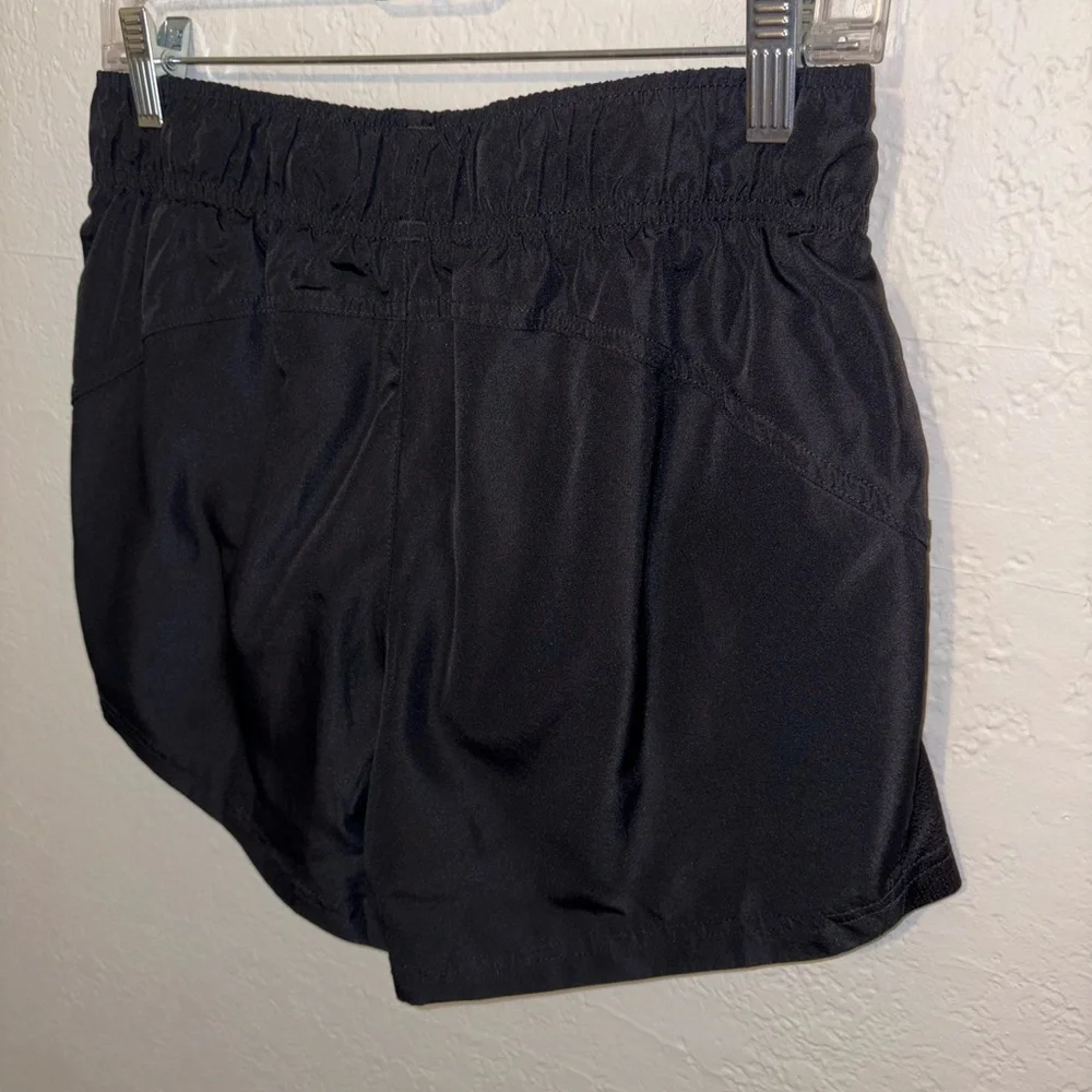 Athletic Works Black Running Shorts Women’s Size Medium 8-10